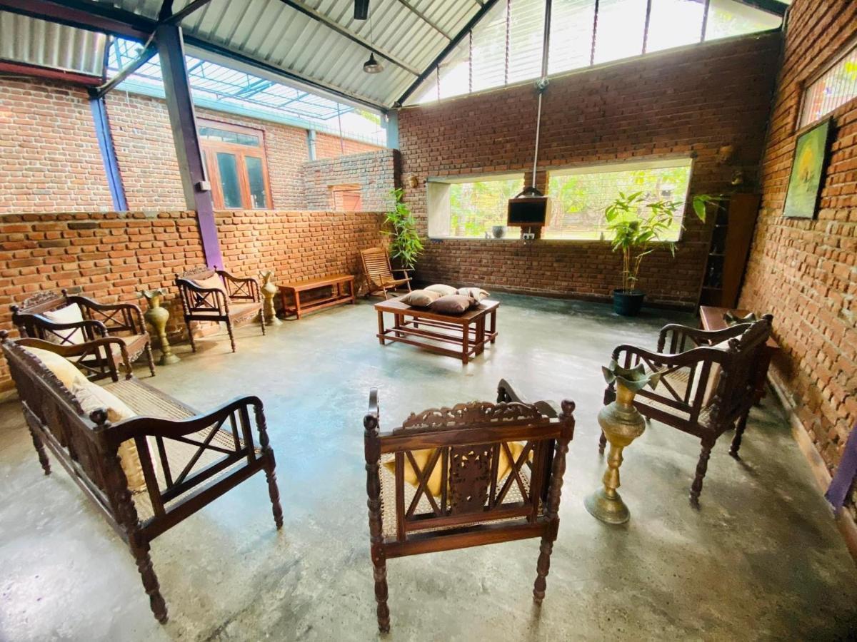 Tanty'S Hostel Galle Exterior photo