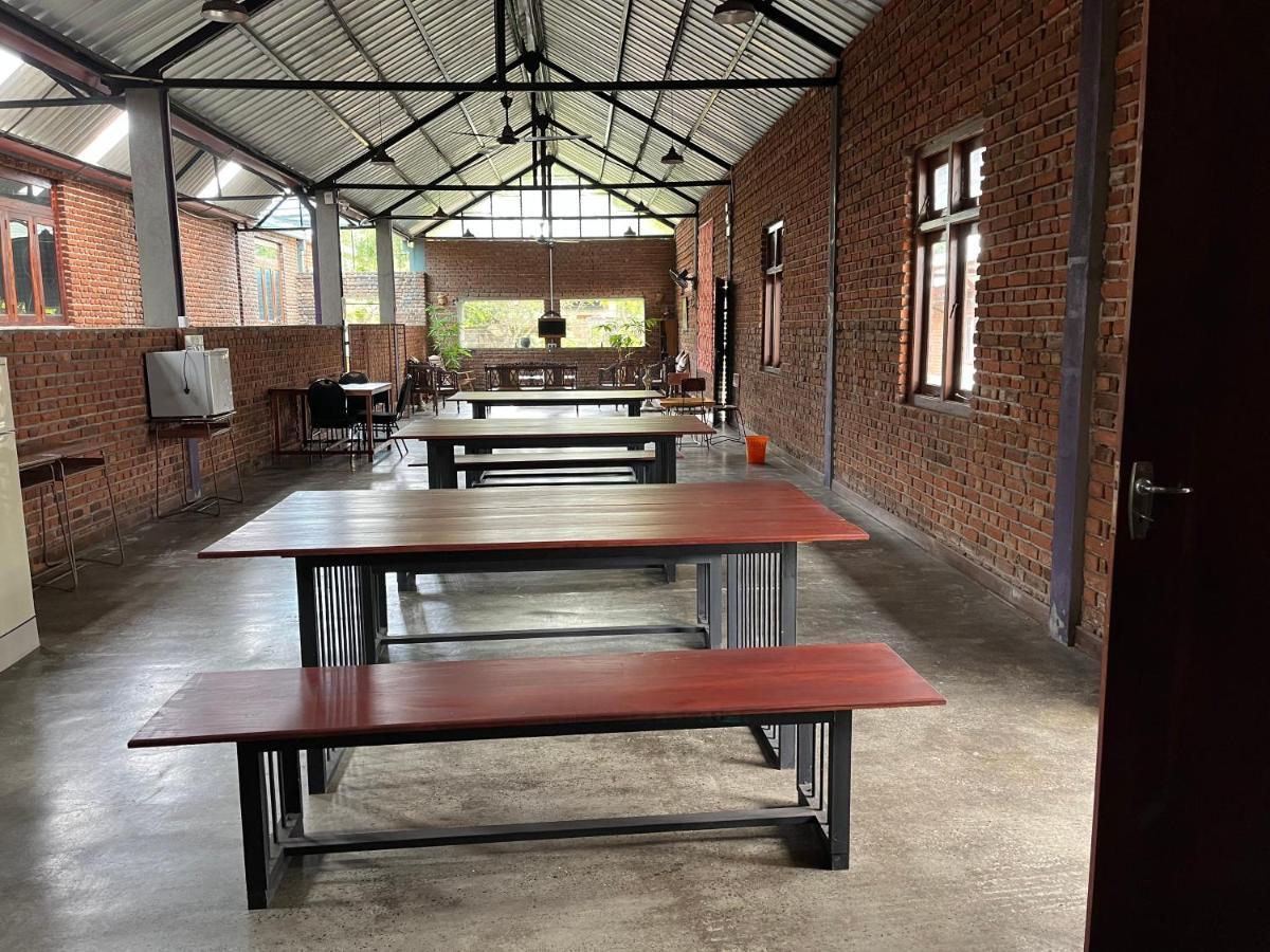 Tanty'S Hostel Galle Exterior photo