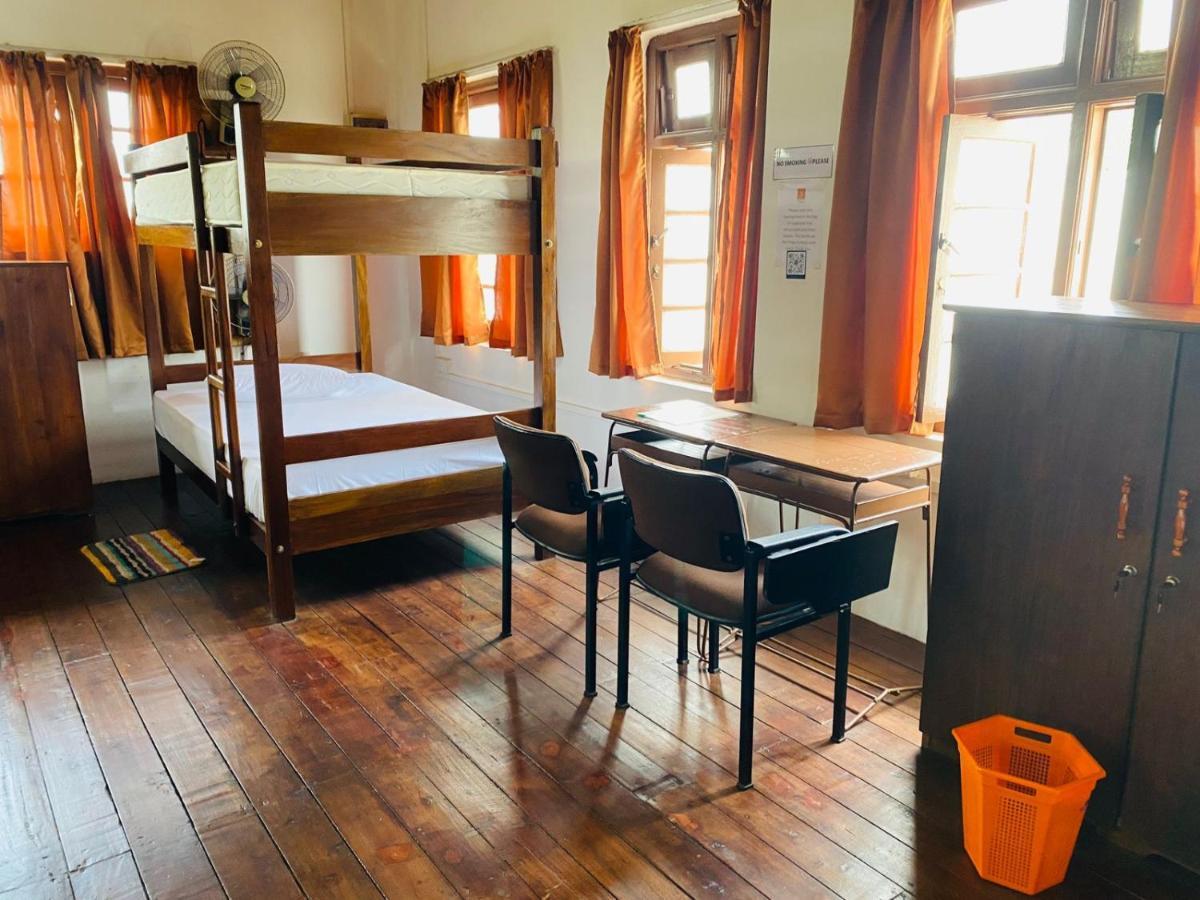 Tanty'S Hostel Galle Exterior photo