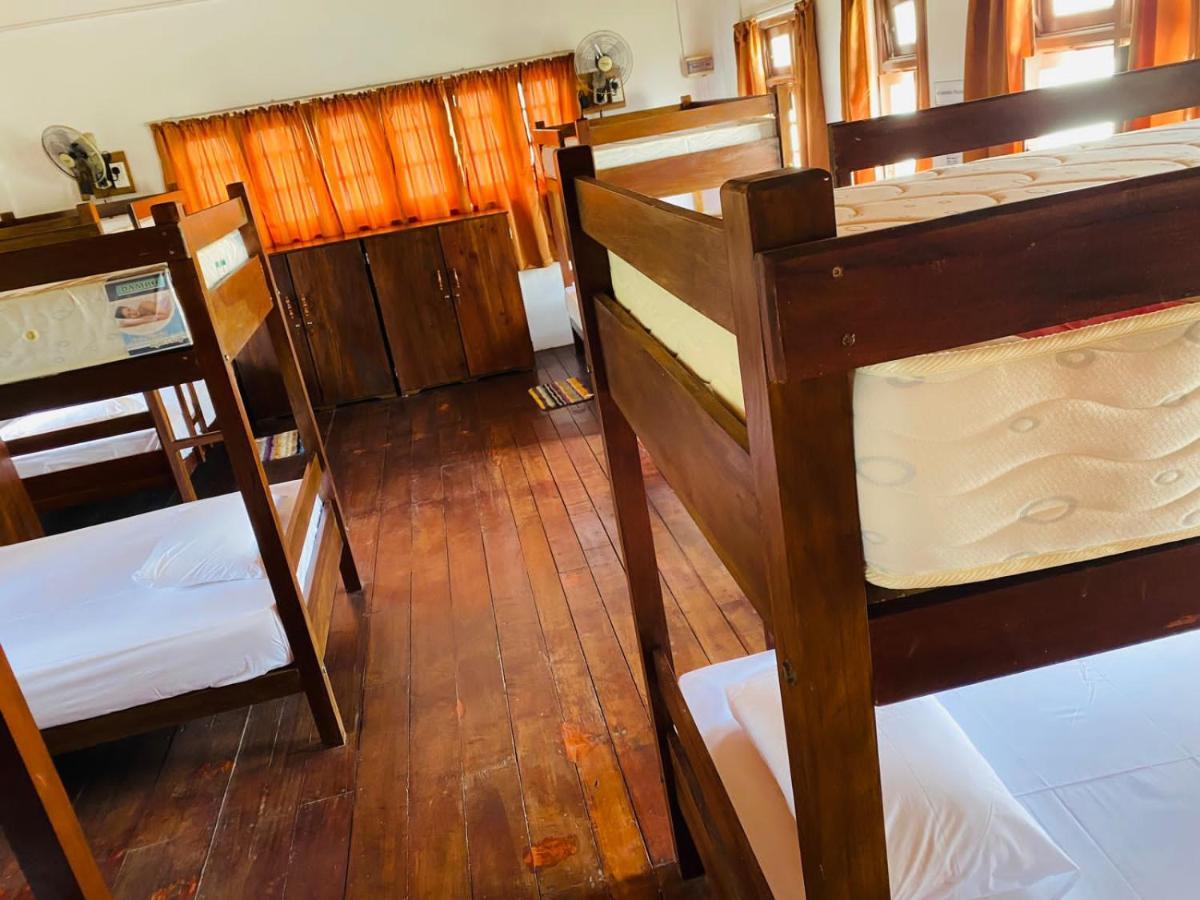 Tanty'S Hostel Galle Exterior photo