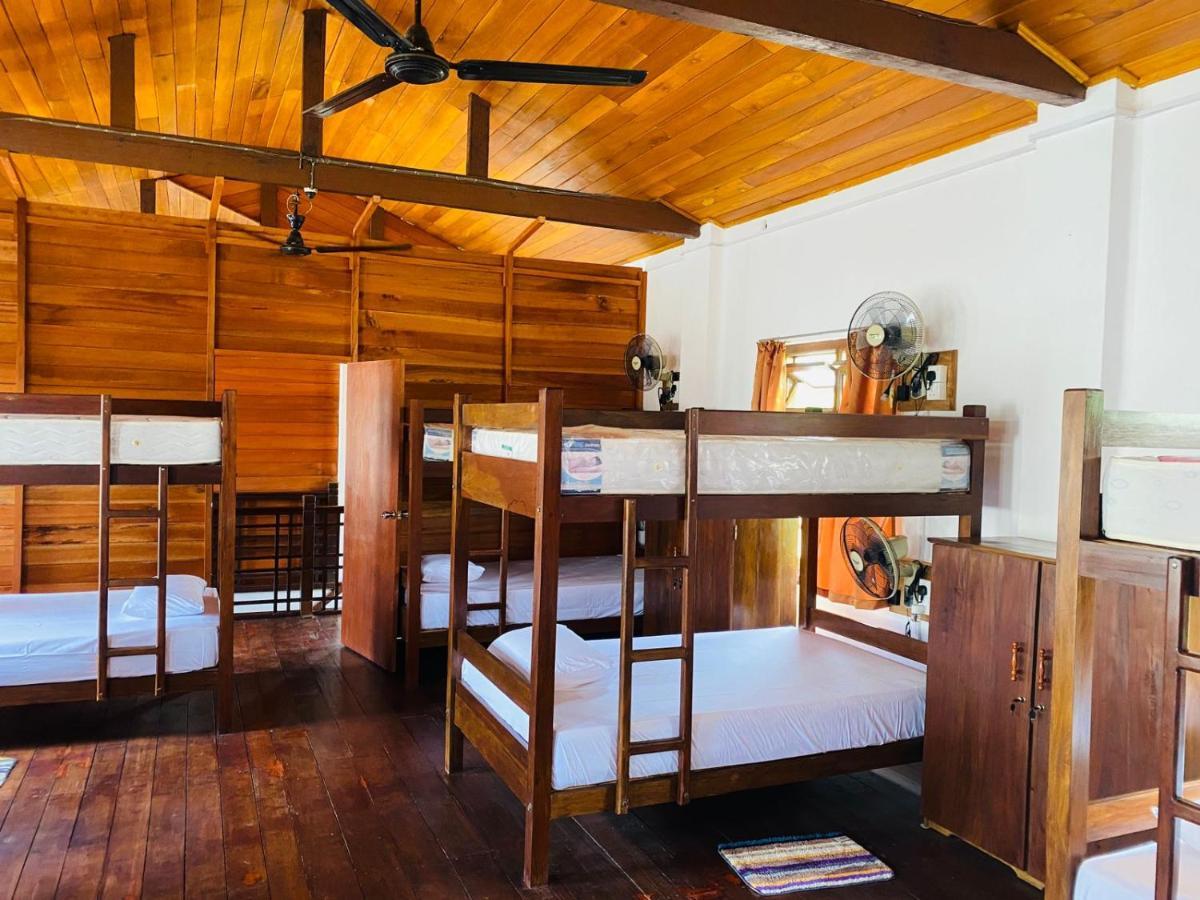 Tanty'S Hostel Galle Exterior photo