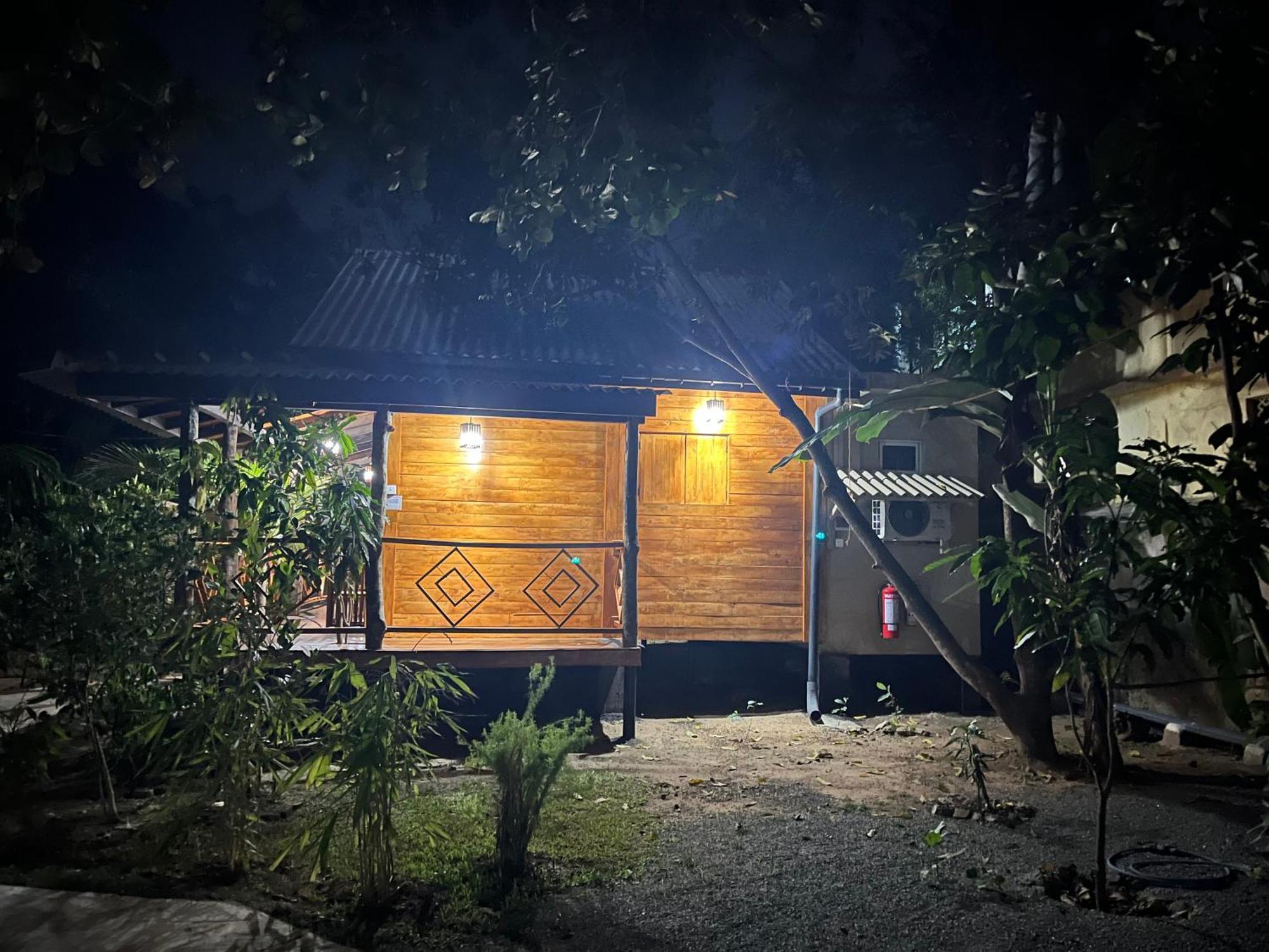 Tanty'S Hostel Galle Exterior photo